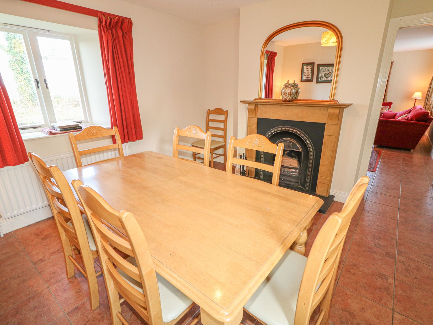 Separate Dining Room, Goose Cottage